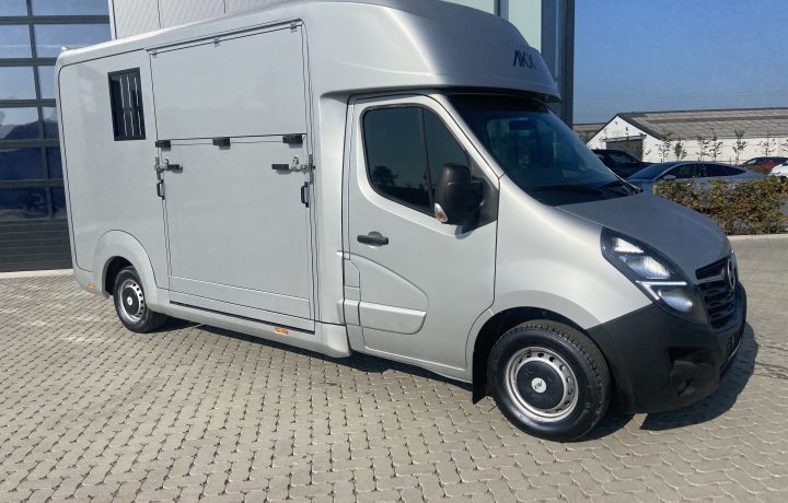 Veicoli Disponibili Stephex Horsetrucks