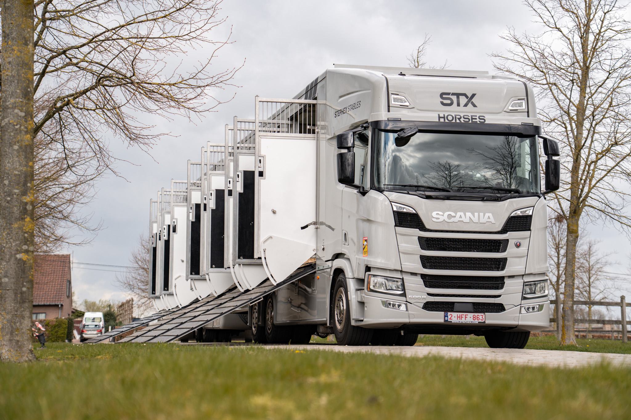 Transport Horsetruck + Trailer Combination - Stephex Horsetrucks